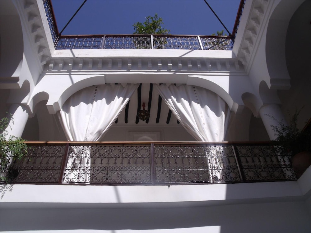 Riad Ailen 2/50
