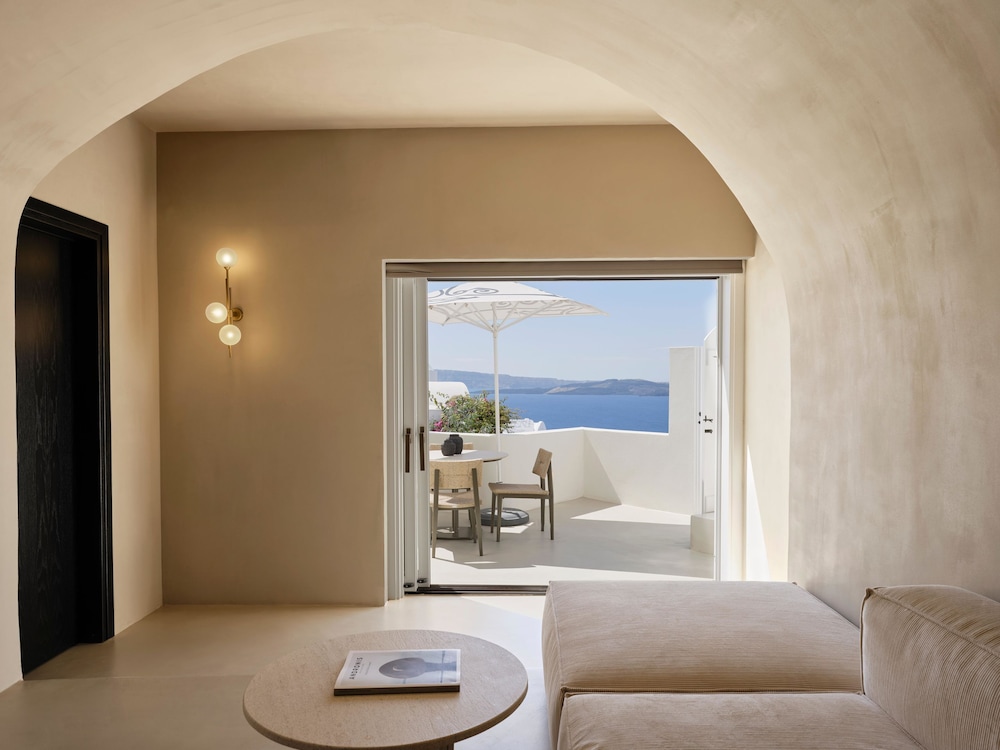 فيلا بسرير كينج وسريرين منفصلين بغرفتي نوم بمسبح خاص بجاكوزي، Andronis Boutique Hotel 4/5