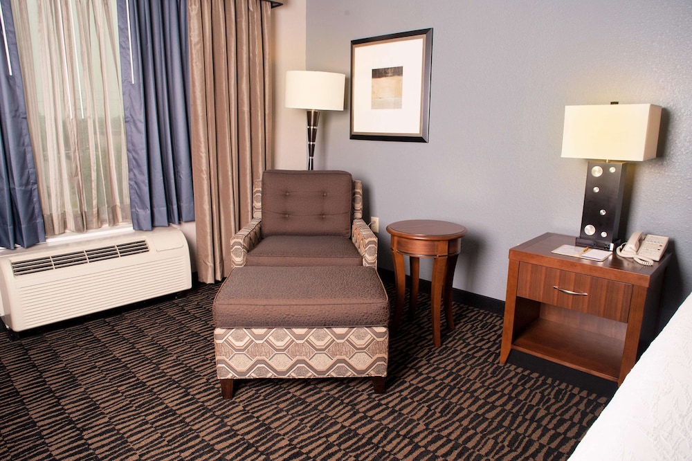 Hilton Garden Inn Austin NW/Arboretum 42/75
