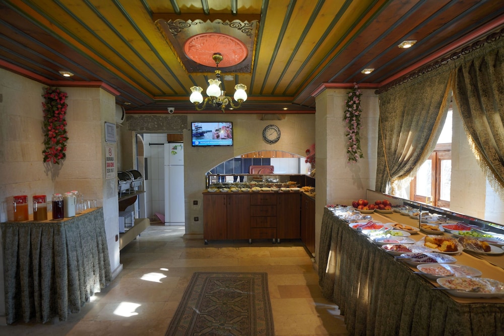 Alaturca House 10/46