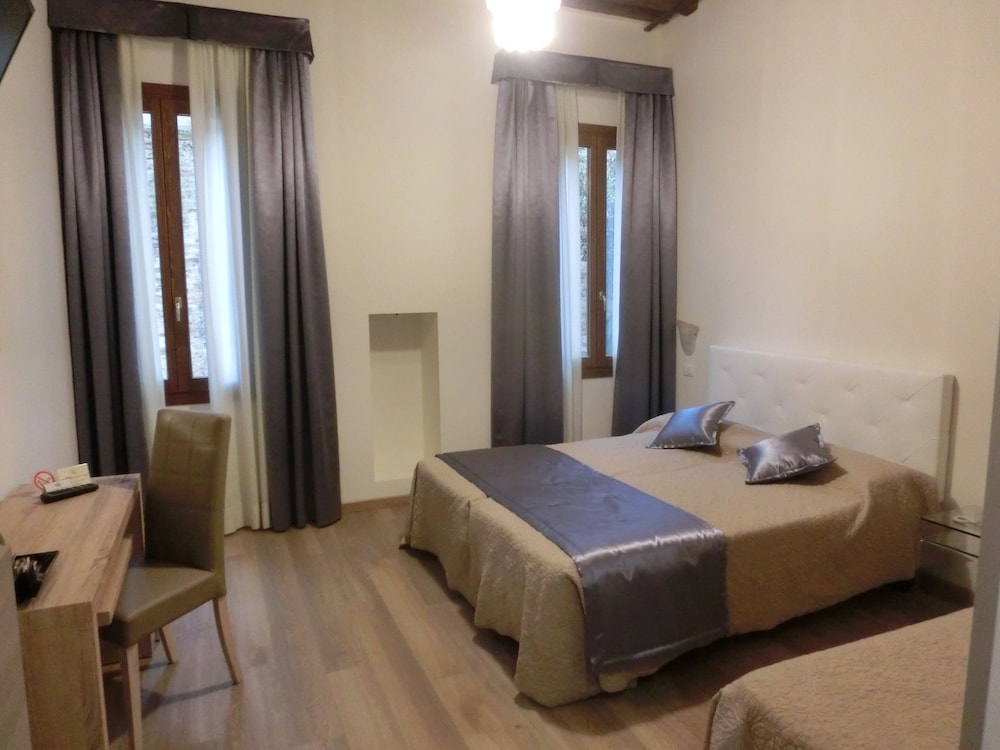 Hotel Ca Lucrezia 14/50