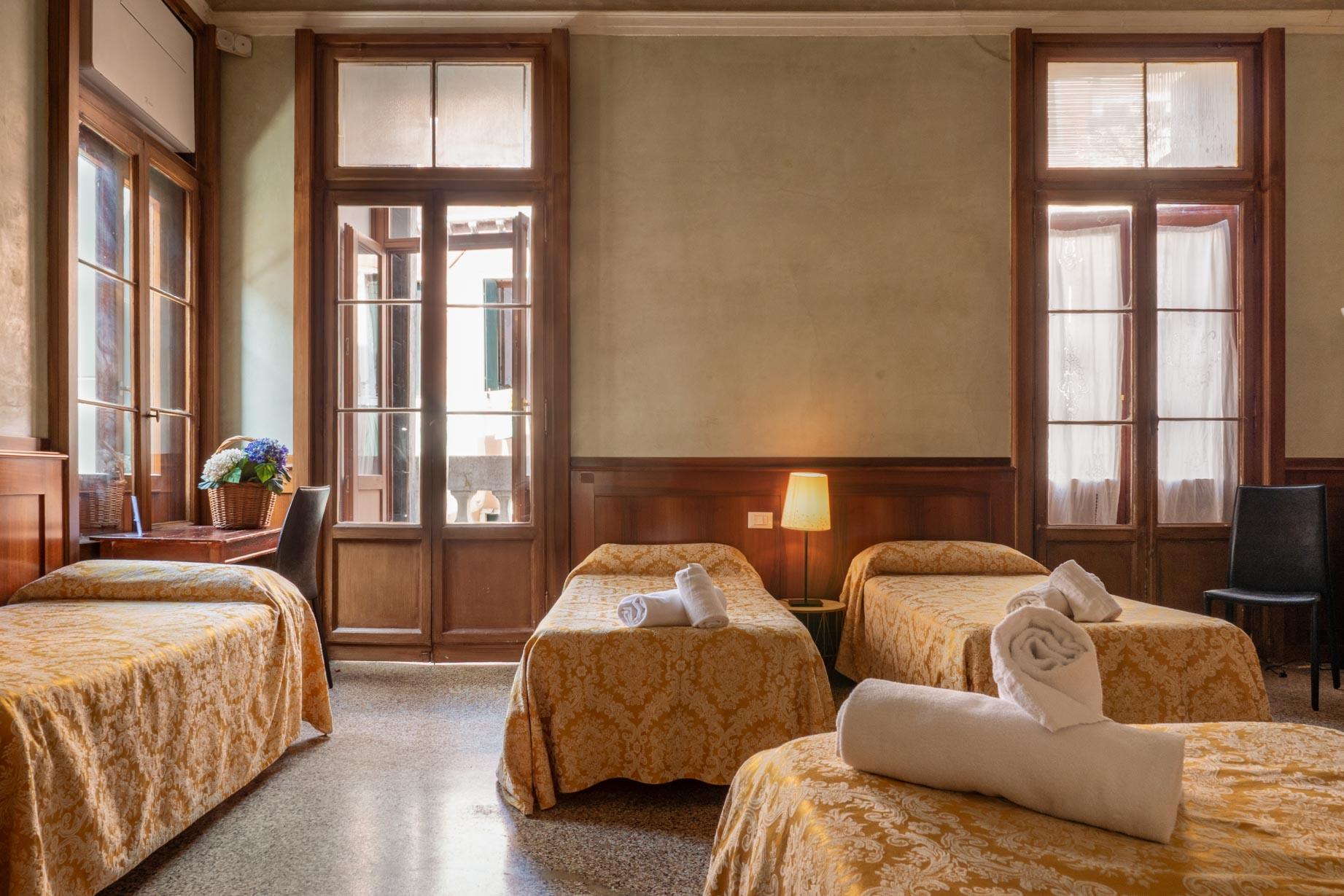 Foresteria Valdese Venezia 24/42
