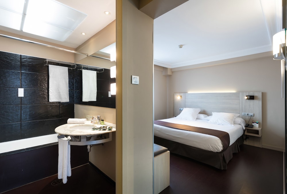 Hotel SERHS Rivoli Rambla 24/66