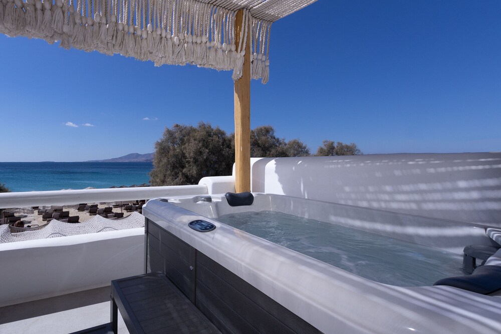 Virtu Suites 9/75