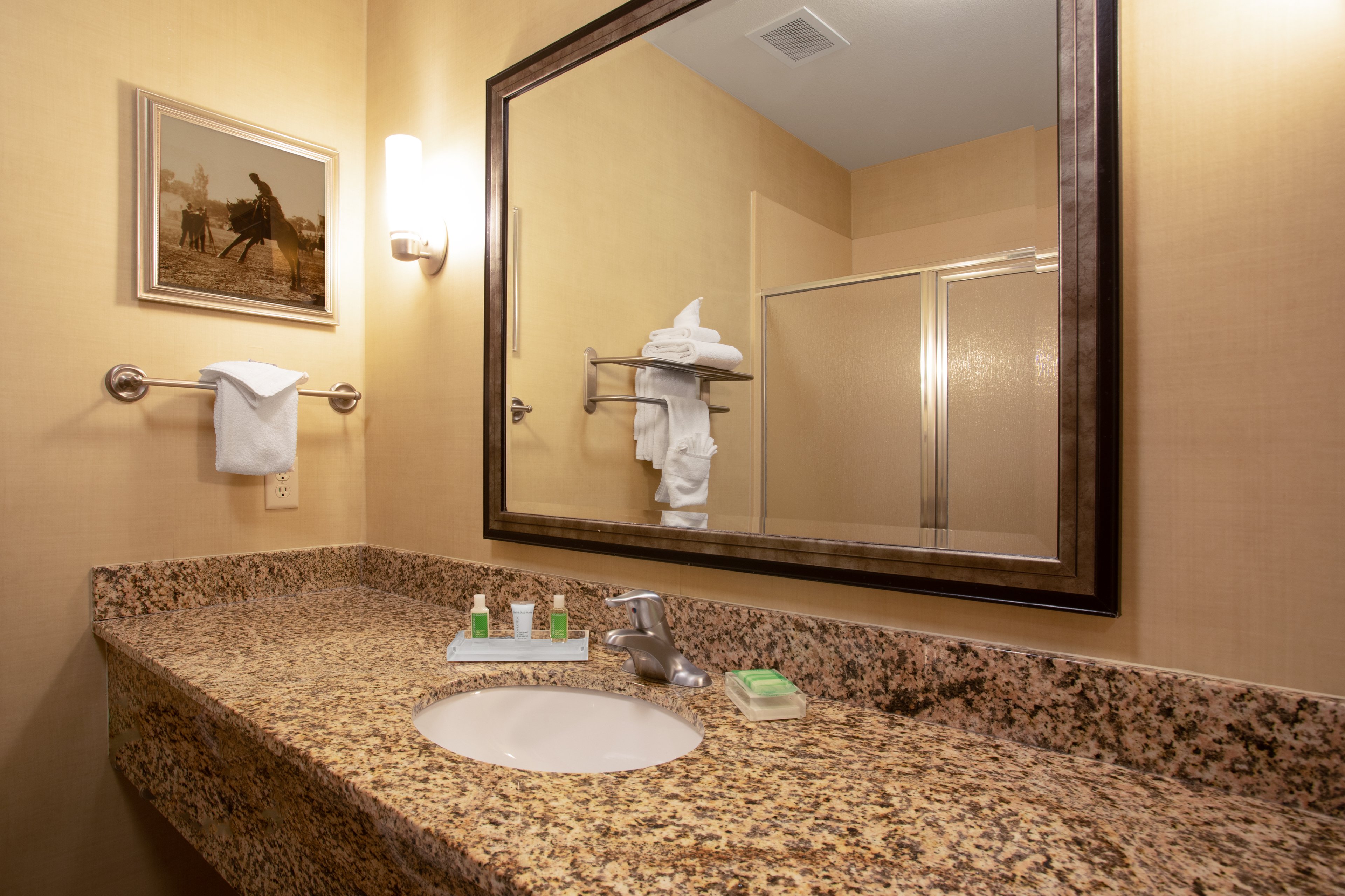 Holiday Inn Laramie 77/79