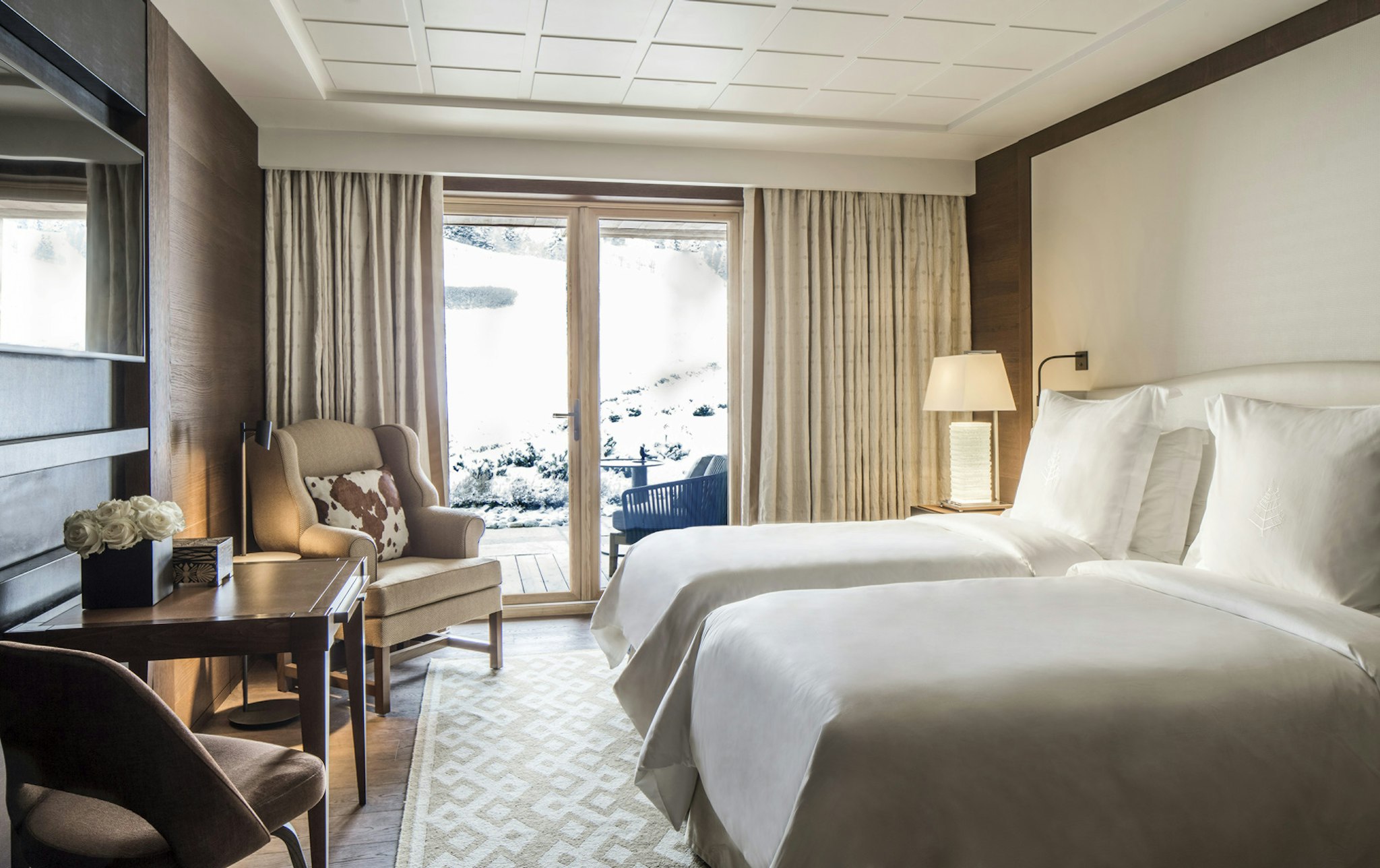 Four Seasons Hotel Megeve 7/24