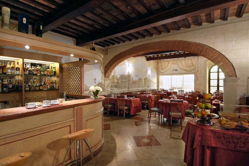 Bologna Hotel 20/28