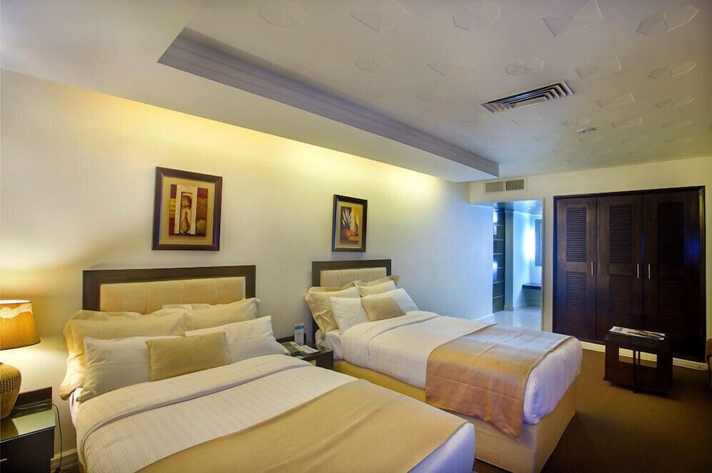 Agrabad Hotel 27/69