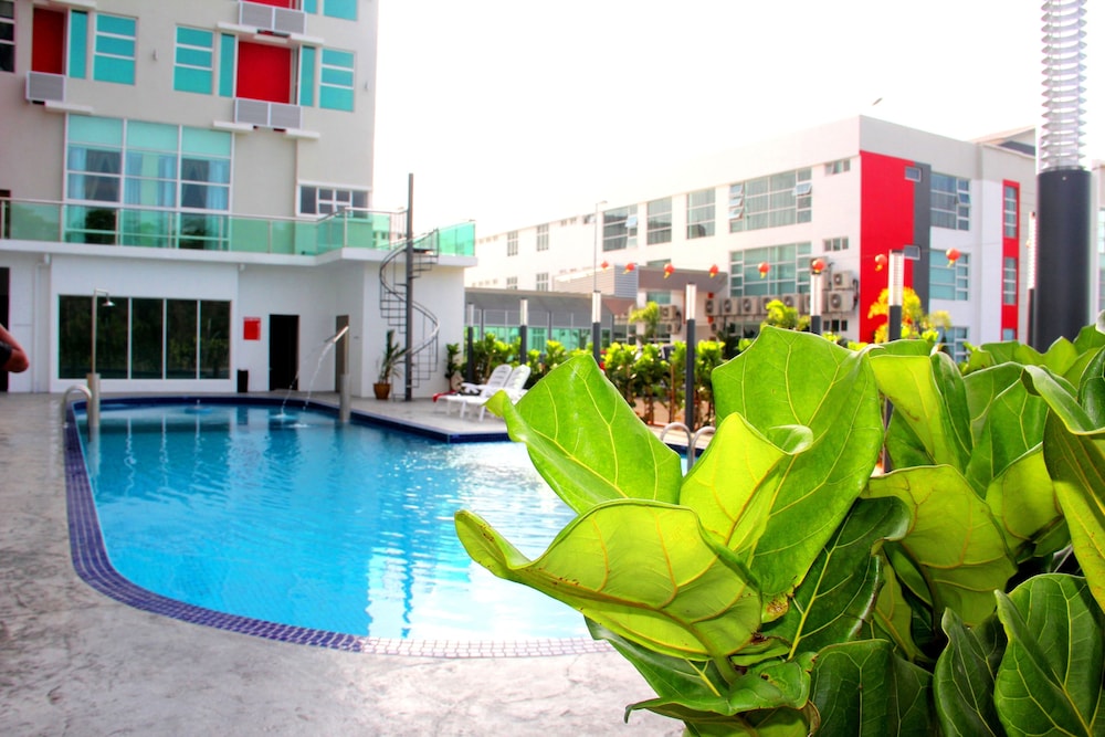 906 Premier Hotel 26/33
