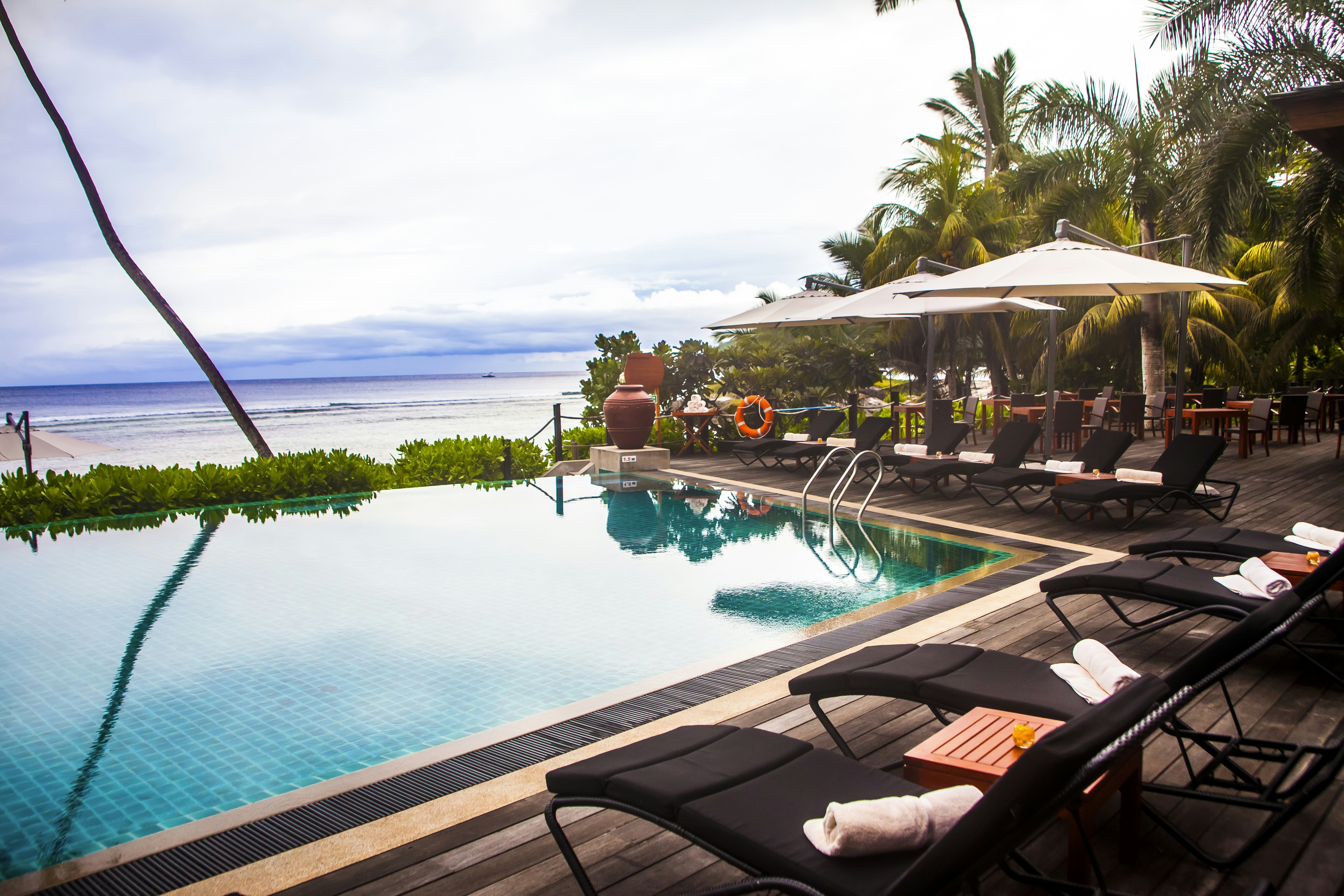 Doubletree By Hilton Seychelles Allamanda Resort And Spa 69/70
