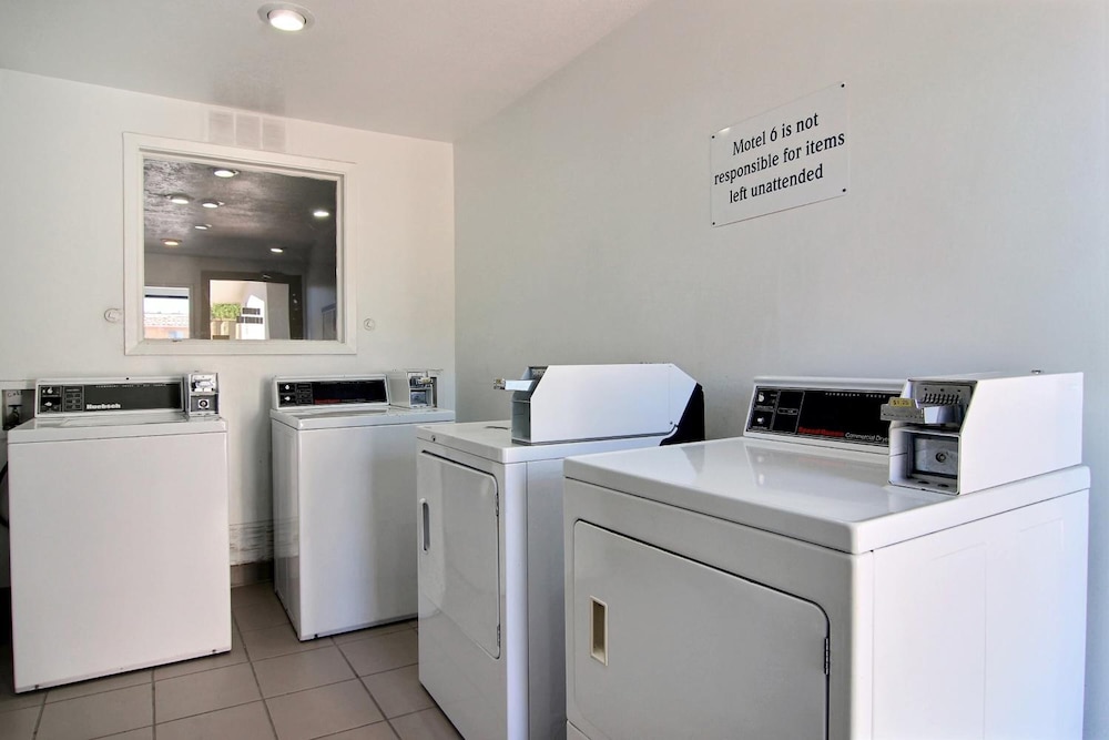 Motel6 Carlsbad, NM 26/47