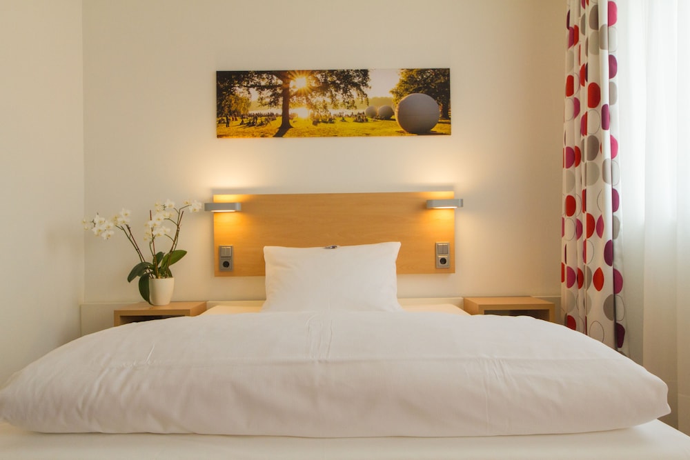 TOP KHR Stadthotel Munster 26/80