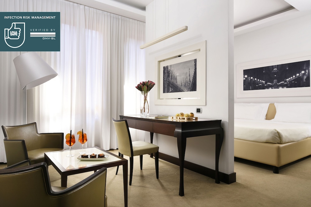 Unahotels Cusani Milan 63/69