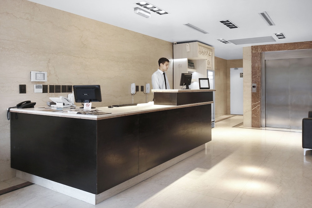 Reco by DOT Suites 14/92