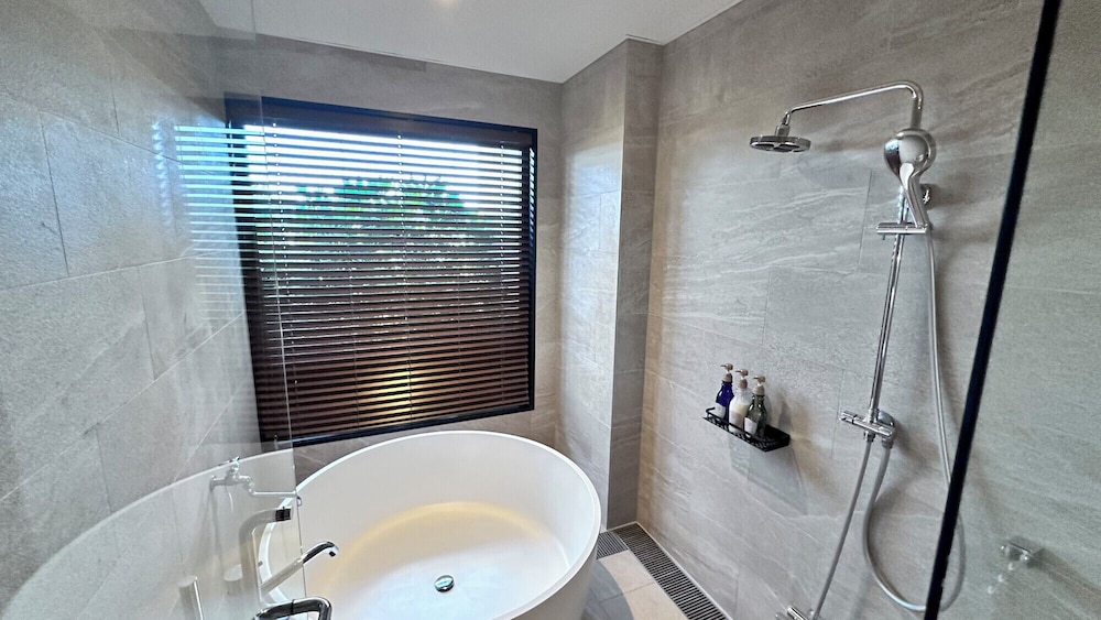 Gold, Suite, 2 Double Beds, Two Extra Beds, 2 Sofa, Private Pool, Premier Wing