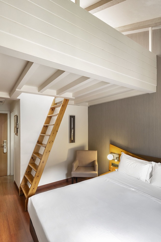Hotel de l'Isard 13/50