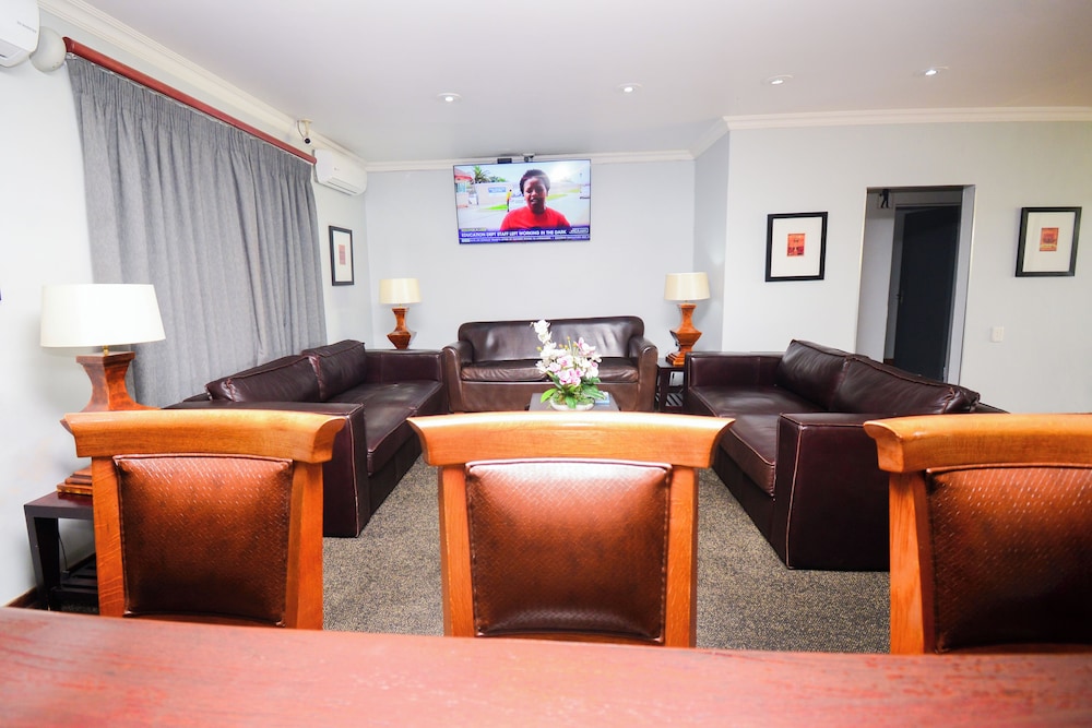 Protea Hotel By Marriott Harrismith Montrose 25/50