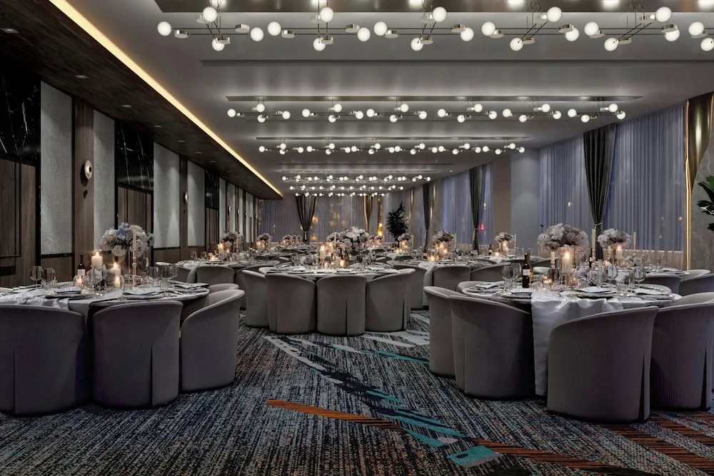 Le Meridien Toronto Pinnacle Hotel 8/9