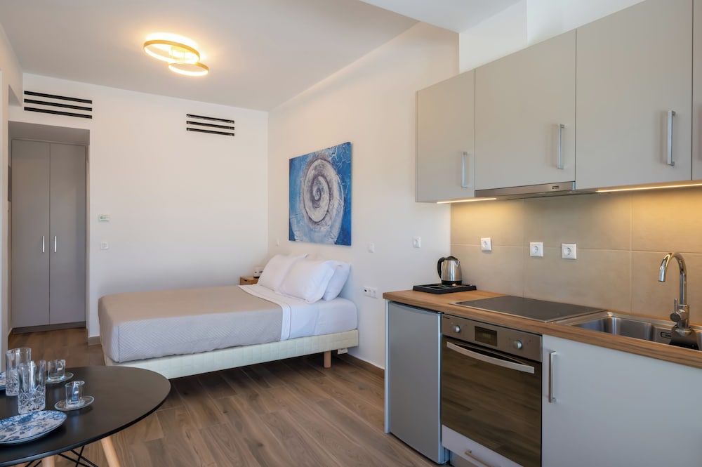 Apeiron Blue Santorini - Adults Only 23/50