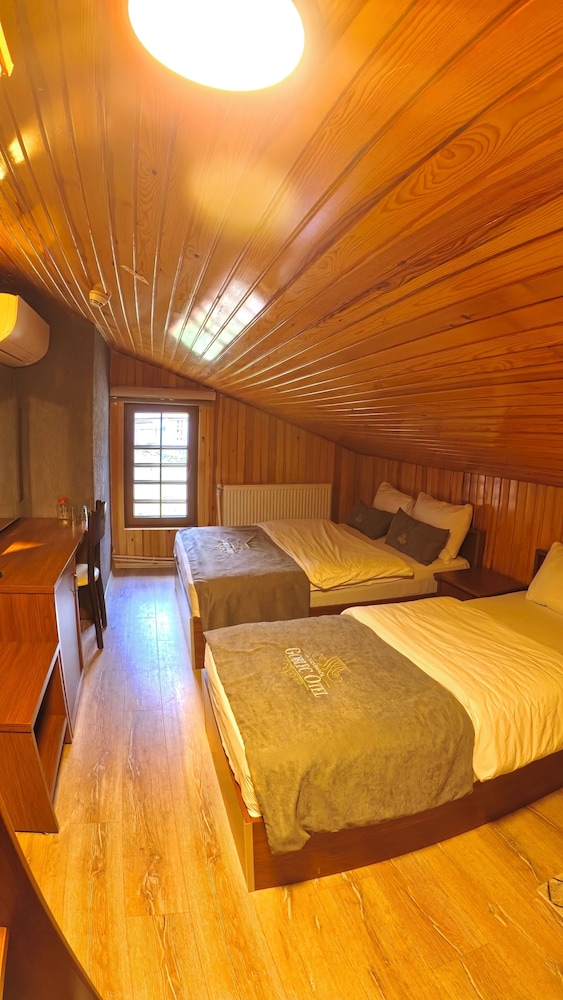 Goblec Hotel 42/72