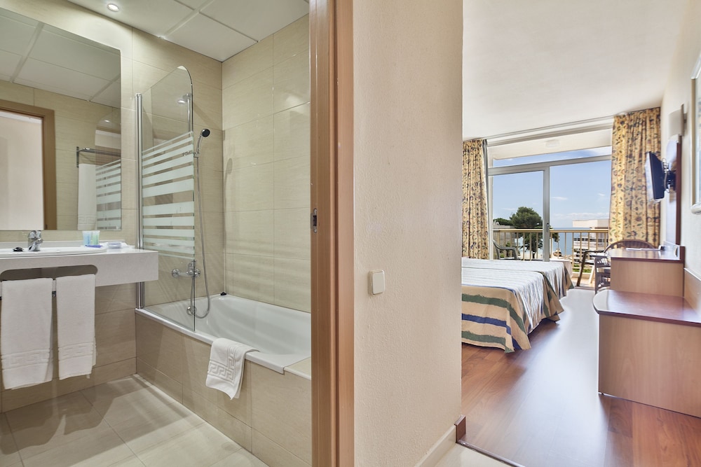Best Cambrils Hotel 30/68