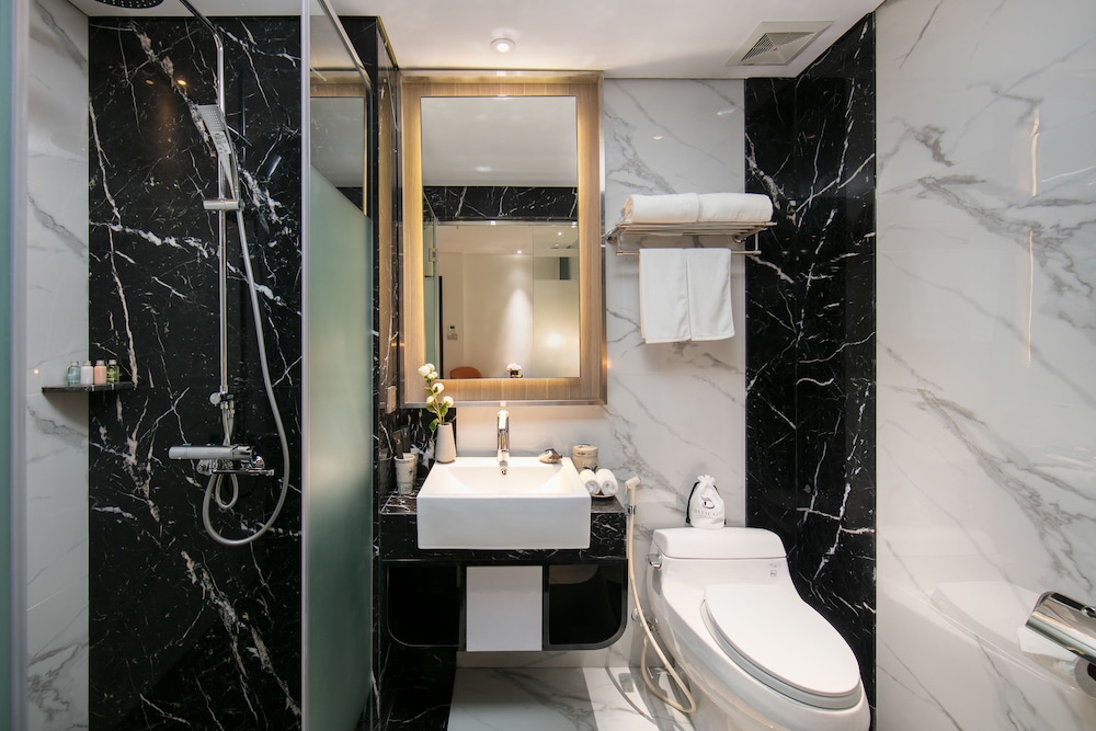 Aurora Premium Hotel and Spa (ex Delicacy Central Hotel and Spa) 48/48