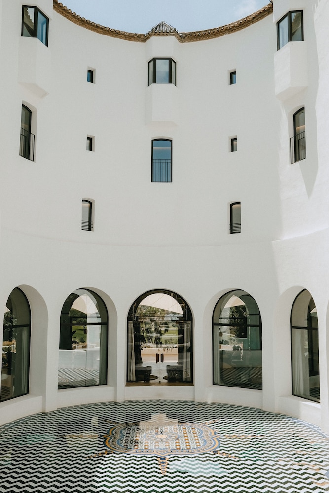 La Zambra the Unbound Collection By Hyatt 2/69