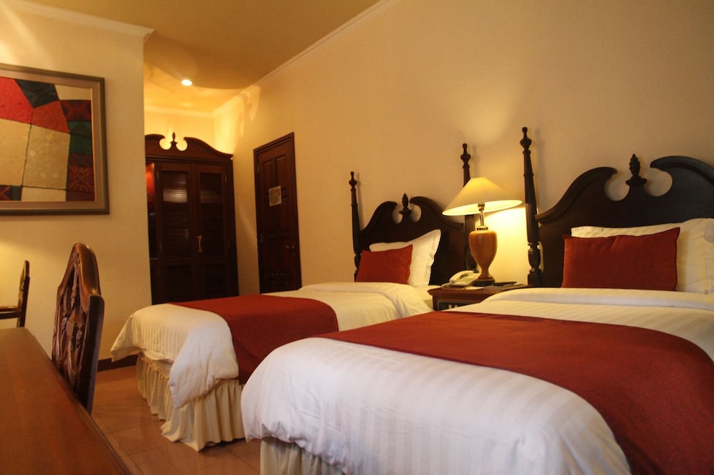 Villa Grand Artos 3/27