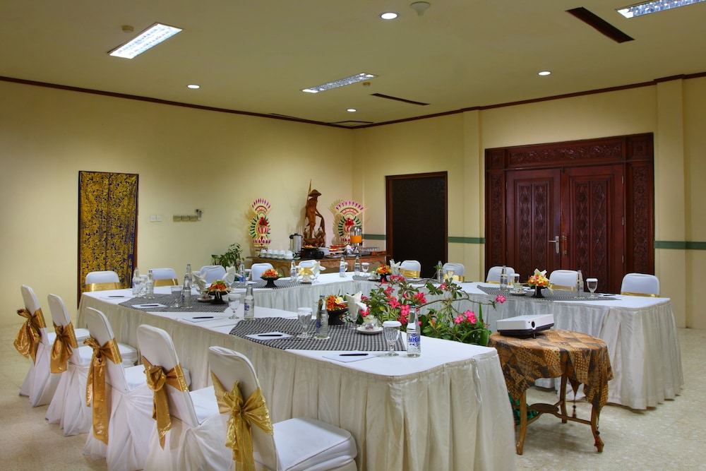 Alam Kulkul Boutique Resorts 52/63