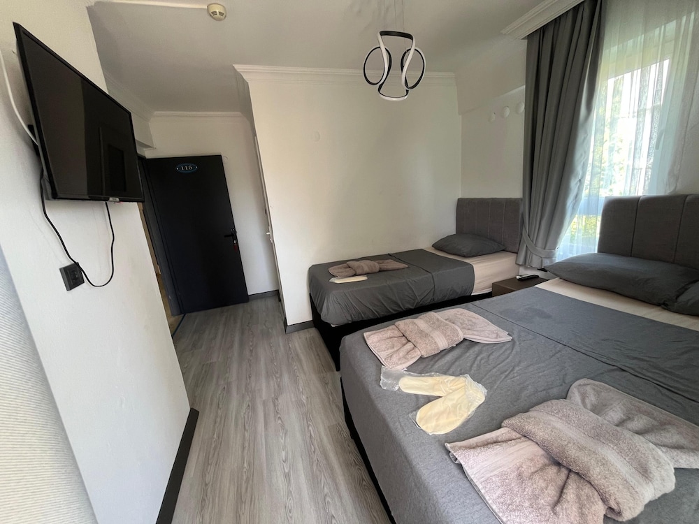 Gozde Hotel 29/49