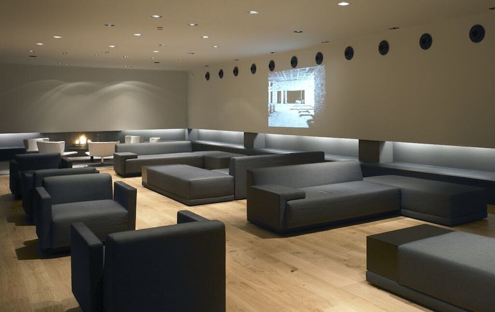Blu Hotel Puerta De Almansa 25/50