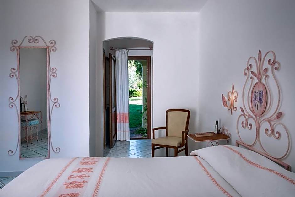 Comfort, Single, Double Bed