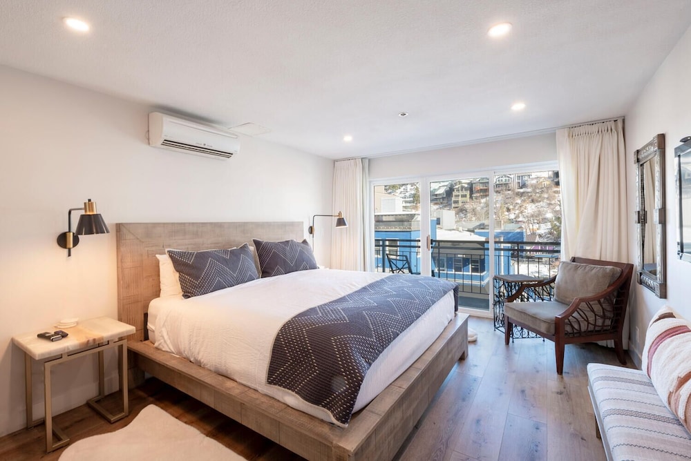 1 BEDROOM, PREMIUM