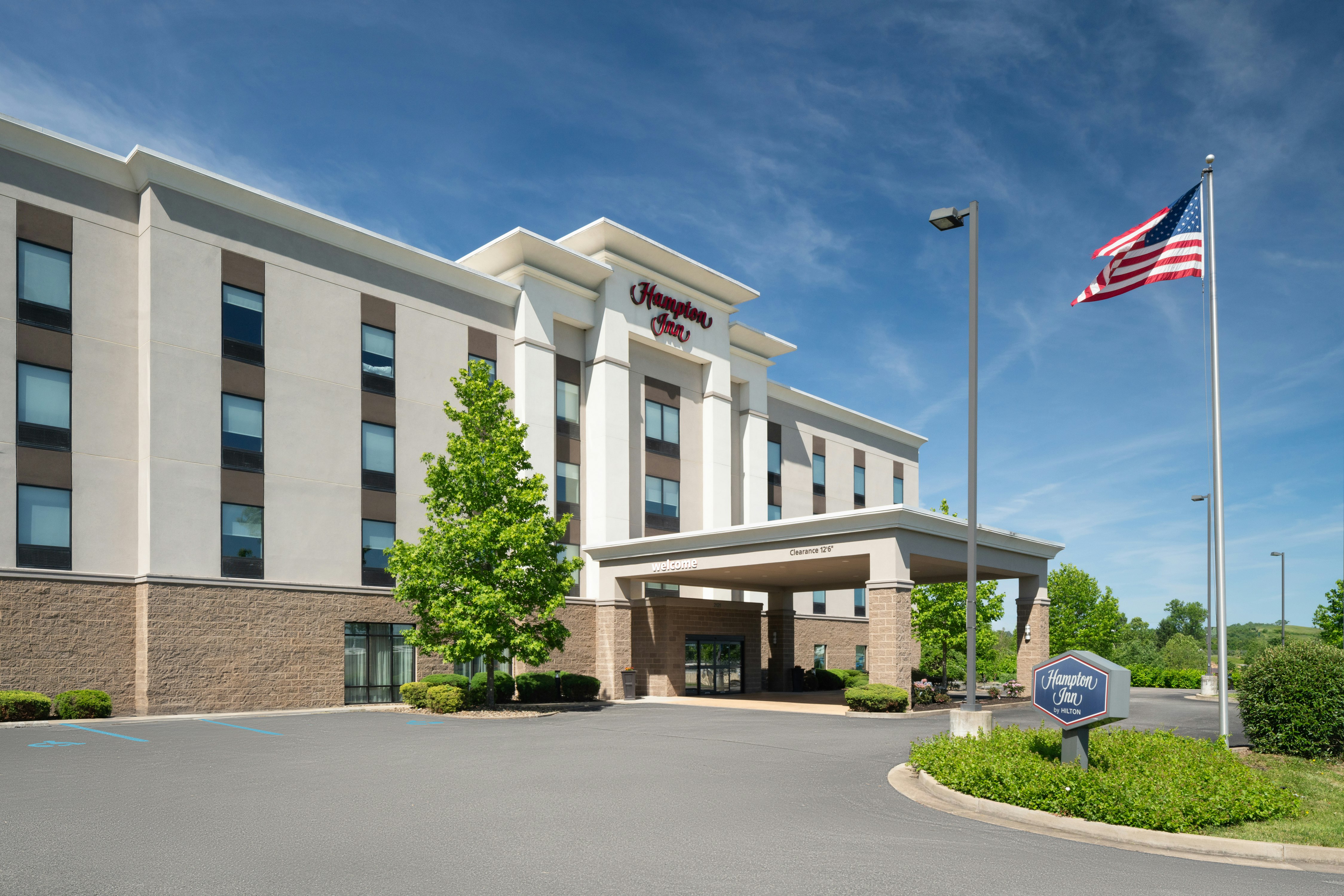 Hampton Inn Fairmont Wv 57/61