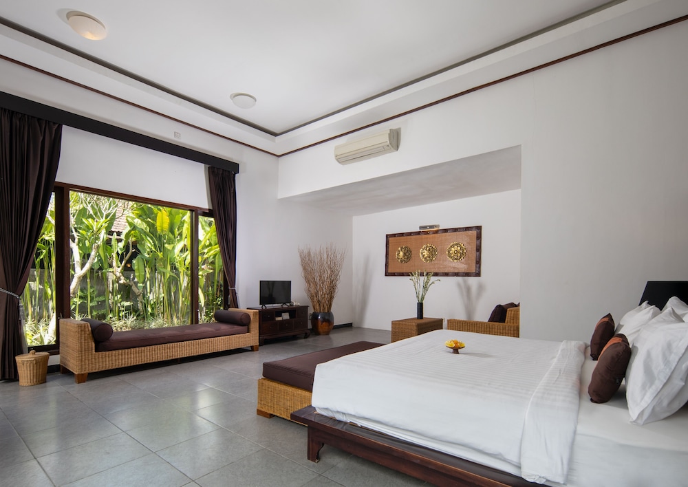 Ubud Raya Villa 5/50