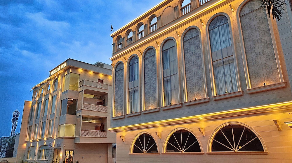 MGR Hotel Moradabad 4/50