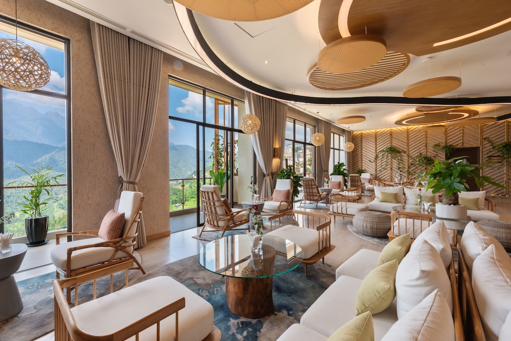 KK Sapa Hotel 47/70