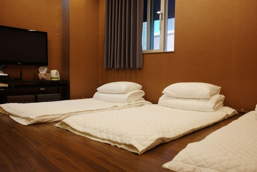 Soo Song Guest House 36/78