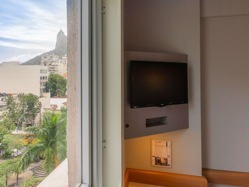 ibis budget RJ Praia de Botafogo 3/45