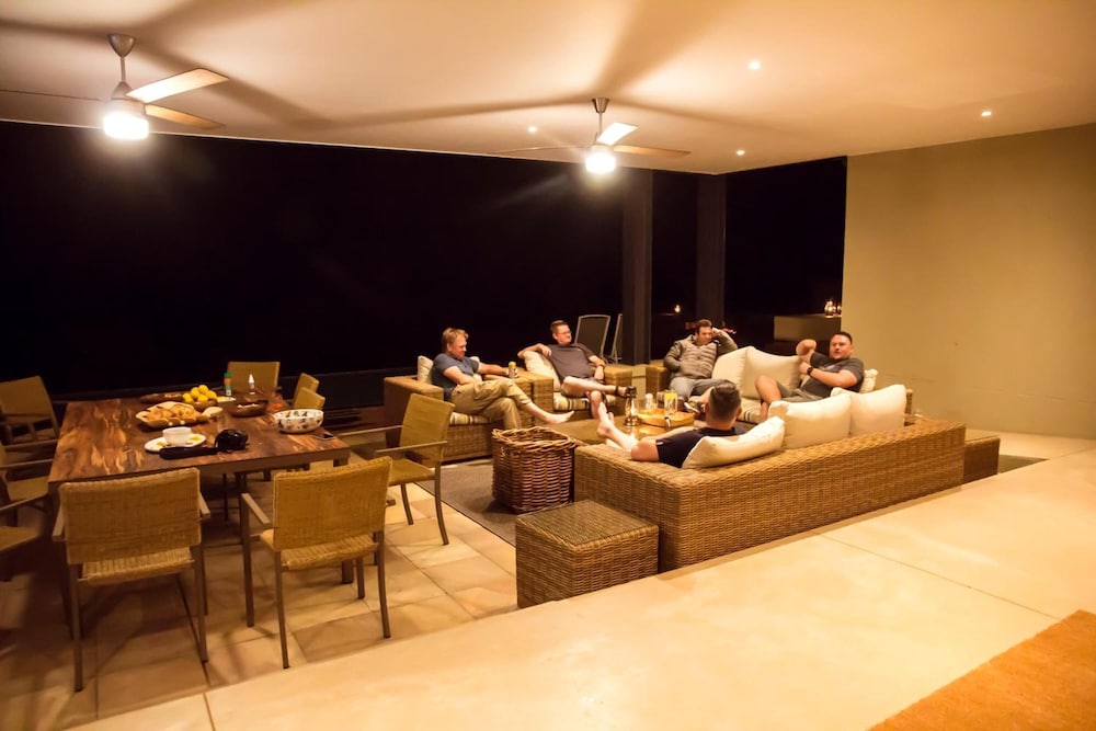 Jacana River Lodge 26/50