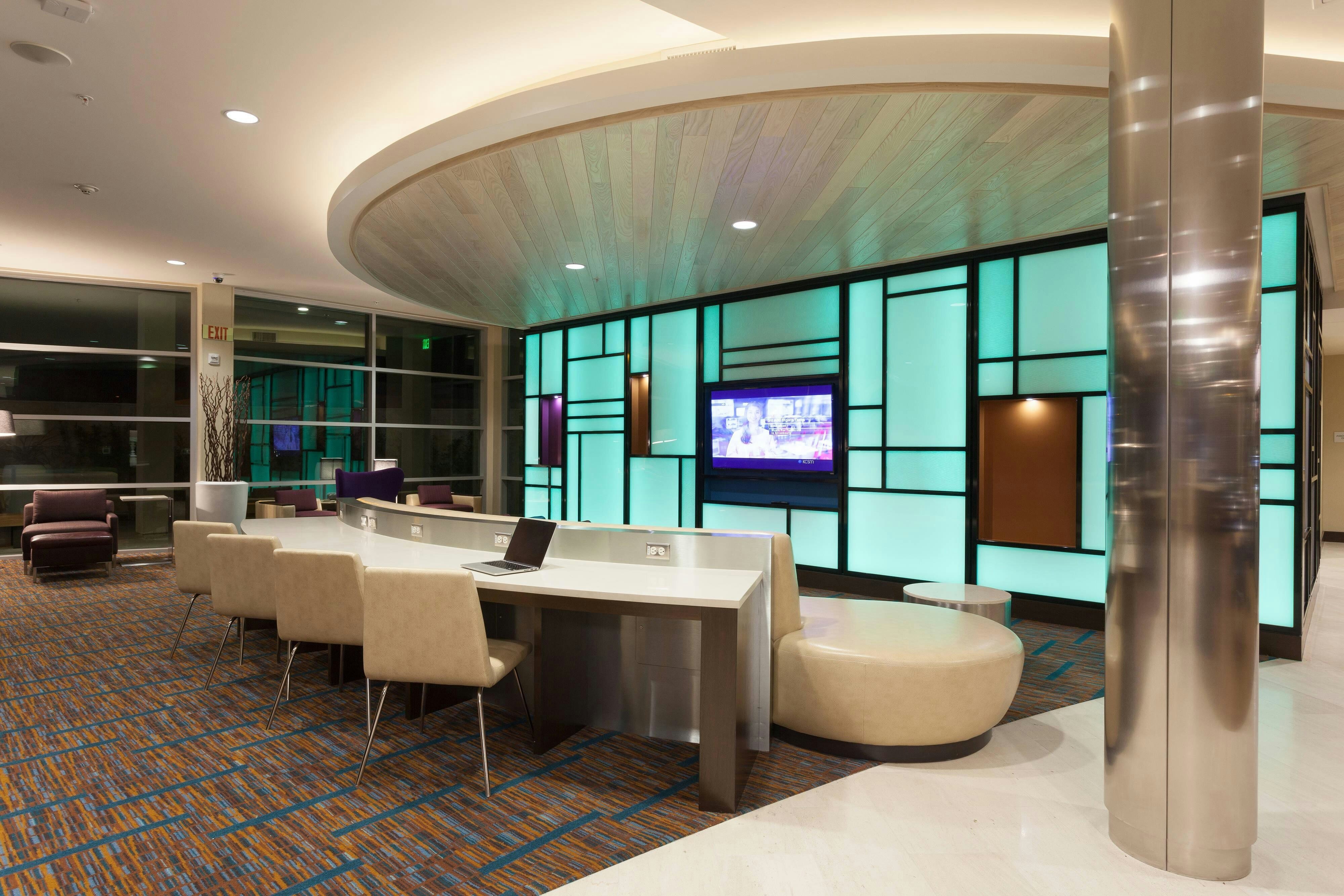 Courtyard by Marriott San Jose North/Silicon Valley 8/23
