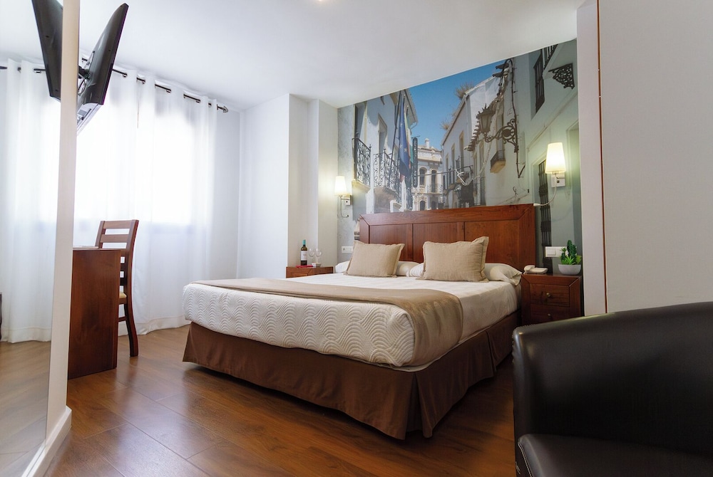 SUPERIOR, DOUBLE BED