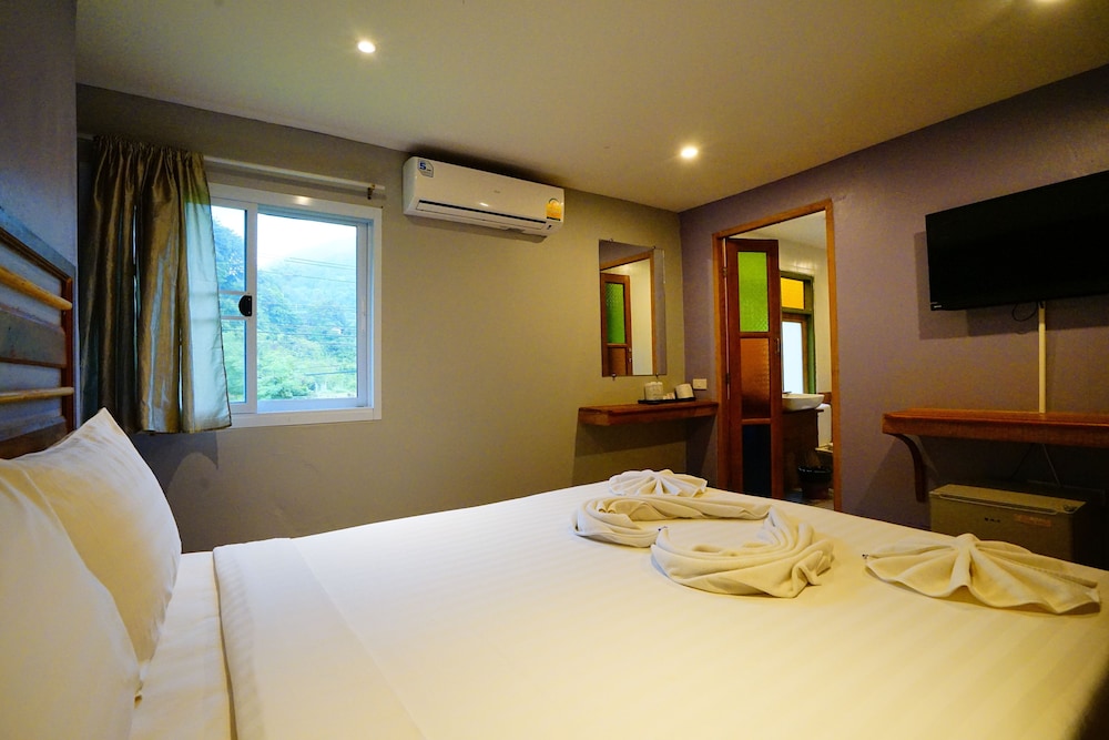 Apple Beachfront Resort 22/69