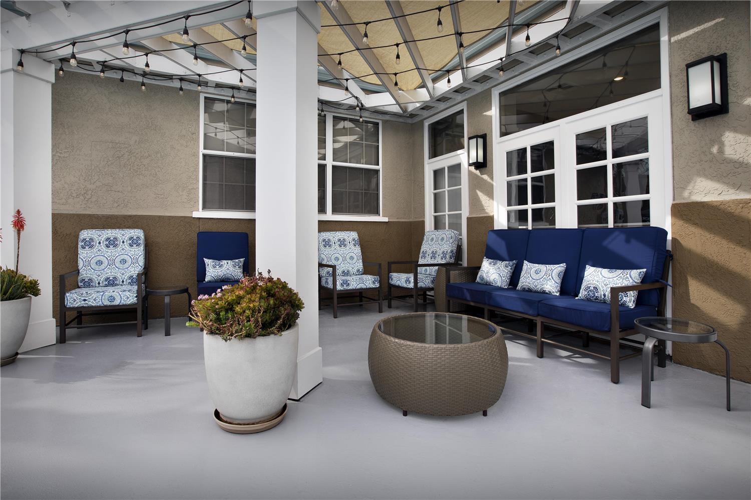 lounge
