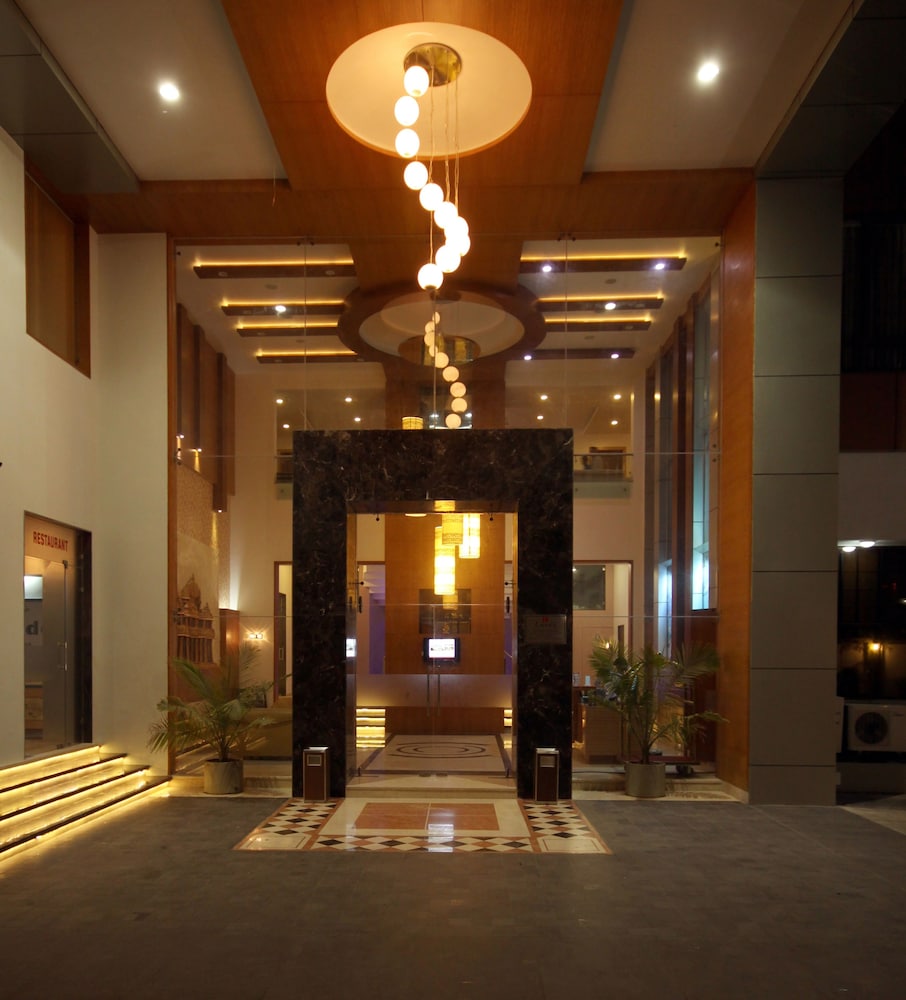 Lords Inn Somnath 9/60