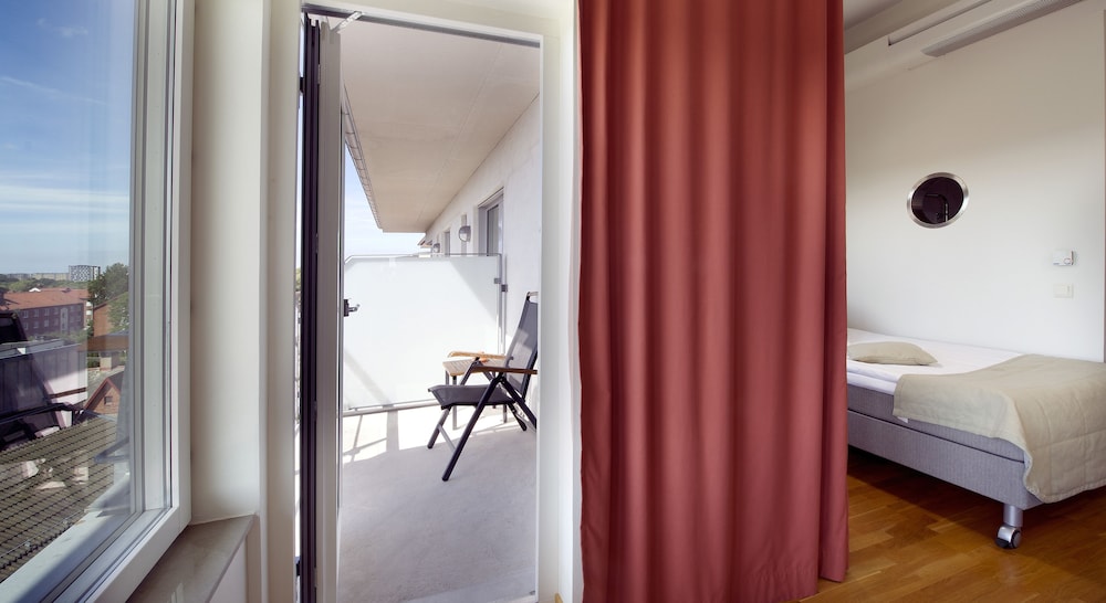First Hotel Planetstaden 30/83