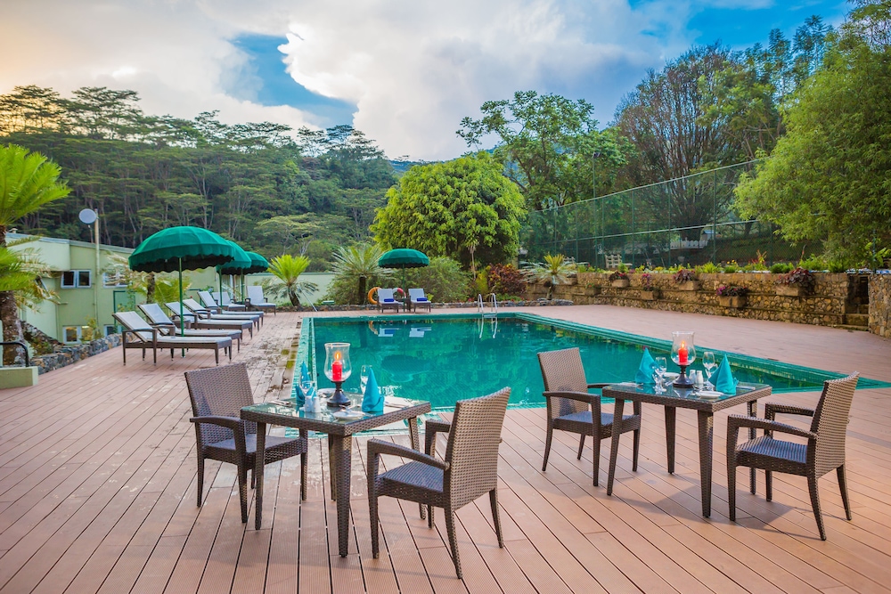 Hunas Falls Hotel Kandy 3/77