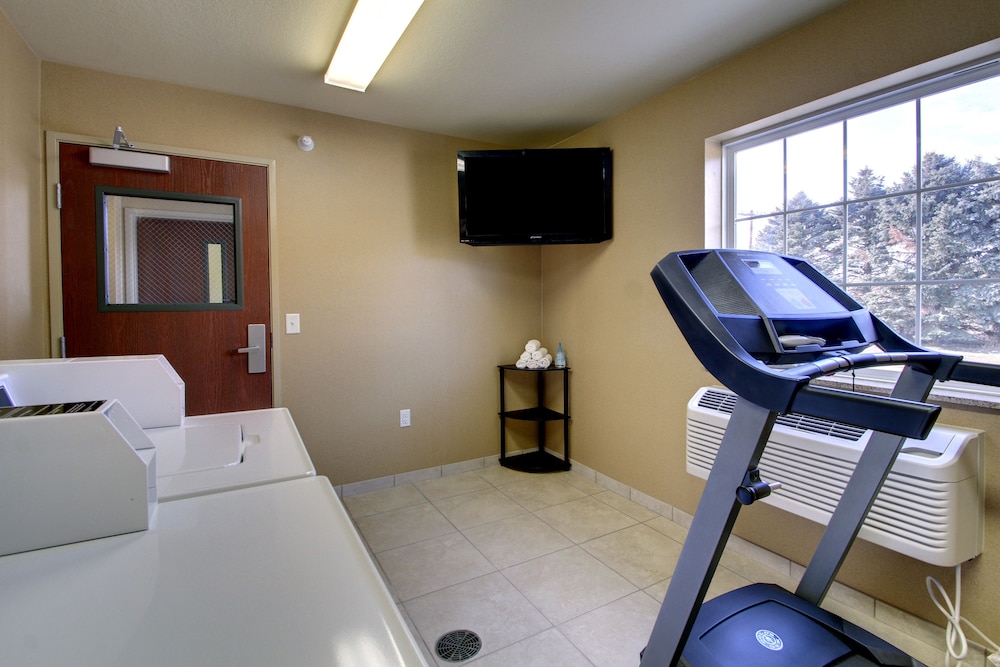 Cobblestone Inn &amp; Suites -- Hartington, NE 29/39