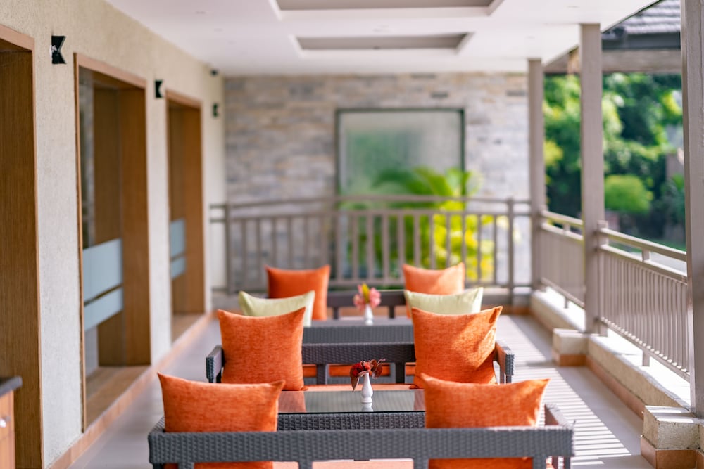 Soaltee Westend Resort Chitwan 36/45