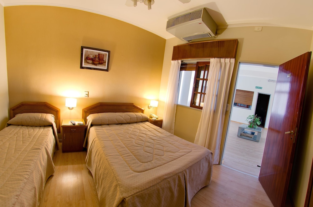Hotel Internacional 12/62